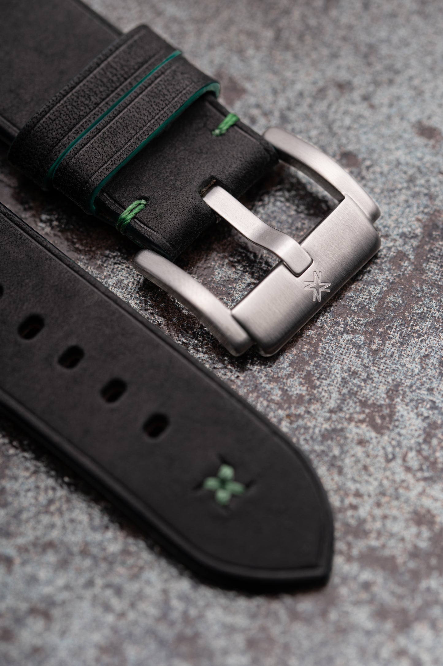 Vespera GMT Green