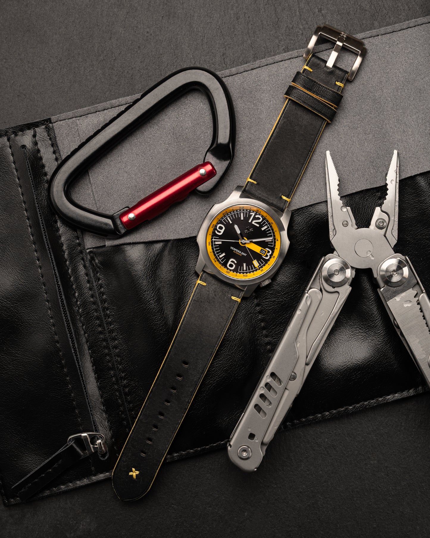 Vespera GMT Yellow