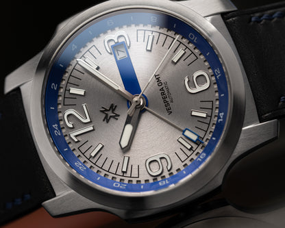 Vespera GMT Glaciale