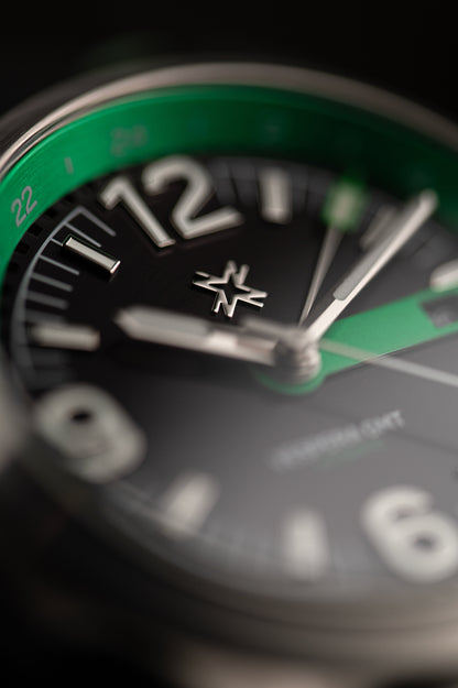 Vespera GMT Green