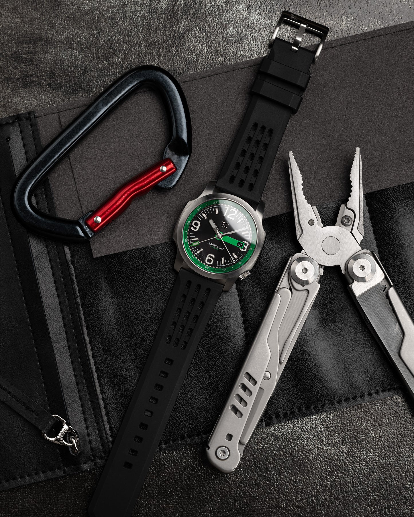 Vespera GMT Grün